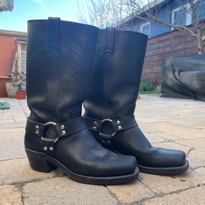 Frye Harness Black Leather Boots (great condition)